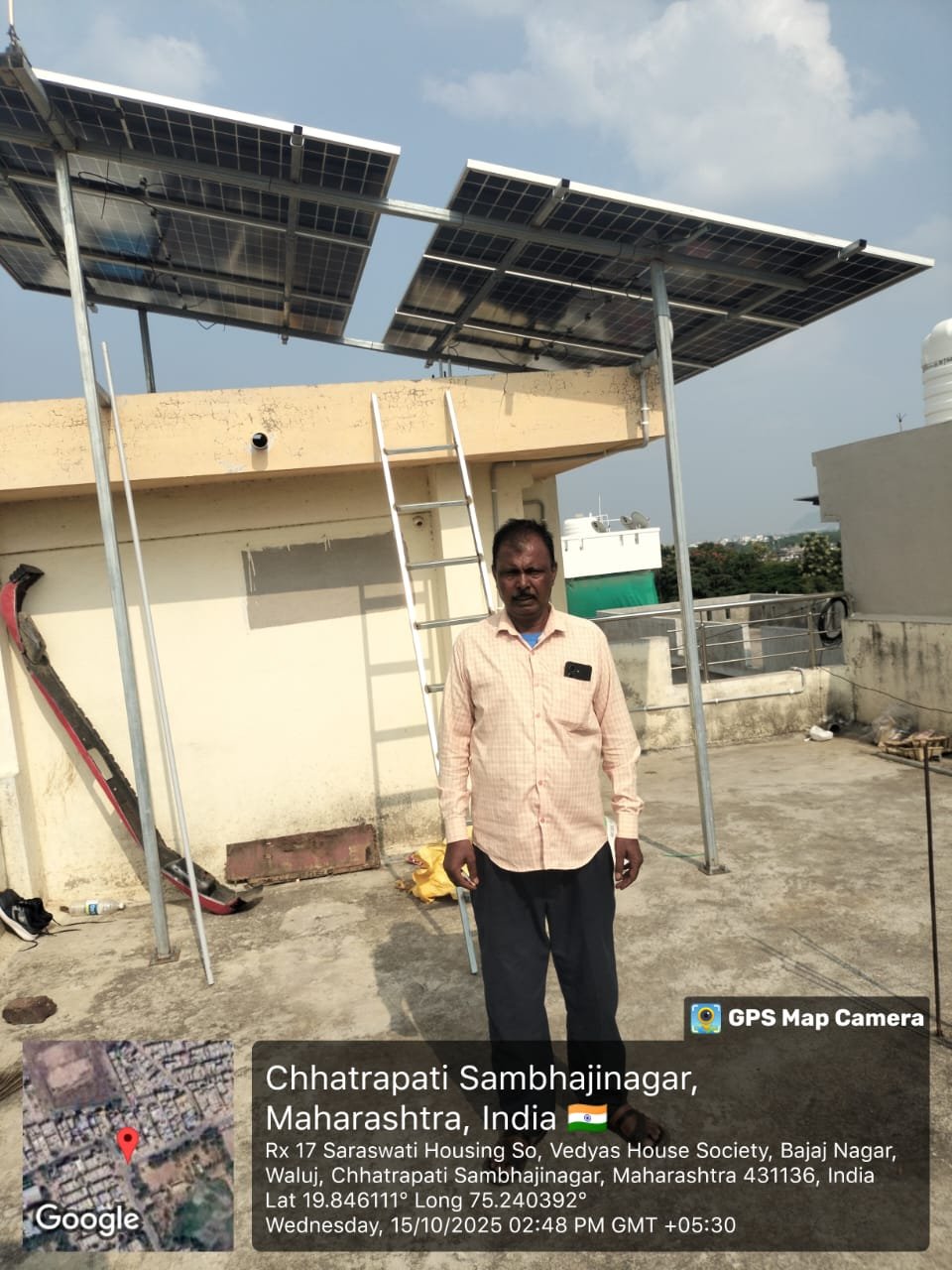 Navnath Laxman Thillare, a happy rooftop solar owner from Ch. Sambhajinagar .